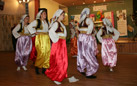 Plesna grupa ”Miris Bosne” udruženja ”Žena 99” Värnamo :: Oskarshamn, 2009-10-10 [Foto: Haris T.]